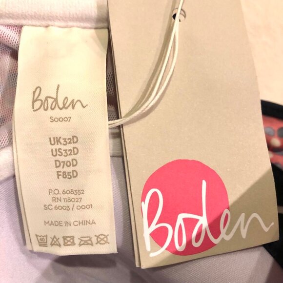 NWT BODEN Alicati Cup-size Ruched Twist Bikini Top Red\Black Polka-Dots 32D - Picture 4 of 4